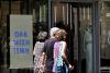 Shops Open Across Greece this Sunday as Summer Sales Continue