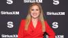 Kelly Clarkson compares herself to Taylor Swift during Las Vegas residency concert