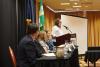 How should Oregon look to other states for economic prosperity? Some analysts are split 