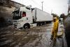 Five dead as floods cut off 100,000 in Chile