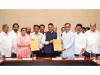 Maharashtra govt signs MoU with KDCA for International Cricket Stadium in Kolhapur