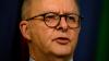 Albo’s awkward near-tumble on escalator