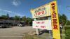 10-mile stretch near Lake Winnipesaukee features delicious food, well-known furniture store