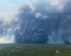 What is a 'fire cloud', and how have they worsened wildfires?