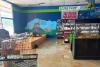 Illinois pet store's 2,000-gallon tank bursts, killing fish and sending water through shop