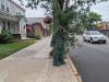 New York Warning: Drivers Shocked After Bush Turns Out To Be A Cop