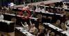Cuban TV captures FAR minister without raising his hand... but the Housing Law is approved by "unanimity."