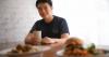 After losing $90,000 on a Bangkok restaurant at 25, Mervyn Chua now runs 2 Singapore eateries