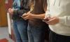 Illinois Governor Signs School Cellphone Ban to Avoid Student Distractions