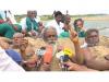 India News | Tamil Nadu: Farmers Bury Themselves in Sand, Demand Immediate Cauvery Water Release