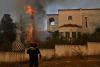 Water-Dropping Aircraft Take Off to Tackle Major Greek Wildfire After 2 Killed in Crash (Vid & Pics)
