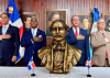 Dominican ambassador receives Duarte busts for Saudi Arabia and Djibouti