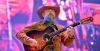 This Country Star Gave Audience of 37,000 a Free Vacation