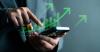 Global smartphone revenue rises by 7%
