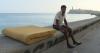 Cubans sleep on the Malecón in Havana to escape the heat and power outages: "This can’t go on anymore."