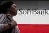 Stocks mixed with tech firms back under pressure