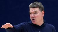Arizona coach Tommy Lloyd heads to Japan for 'culture and strategy' clinic