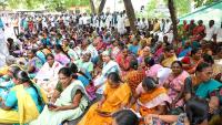 LBP, Kalingarayan farmers continue sit-in at Erode Collectorate seeking water release
