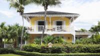 7 breezy finds from a Turks and Caicos retreat