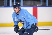 Daniel Carr Signs In Switzerland