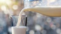 Diet guru under fire for claim milk is ‘unhealthy’ and drives up cancer risk – so what’s the truth?