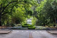 Georgia Southern shares plans for Sweetheart Circle bushes following unexpected damage