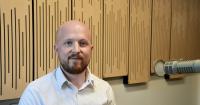 Why Democrat Jonathan Kreiss-Tomkins thinks he can win the Alaska governor's race