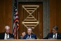 Senate advances bill to eliminate education requirements in federal contracting jobs