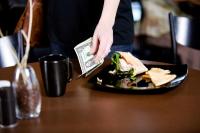 Californians revealed as awfully cheap tippers in new national rankings