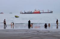 As Deal Nears to Open Hormuz, Concerns Mount over IRGC Control of Vital Shipping Lane