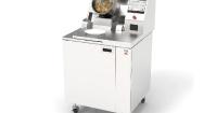 Japanese convenience store Lawson now has stir-fried noodle-cooking robot chefs