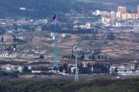 63 N. Korean defectors arrive in S. Korea in 1st half, down 35% year-on-year