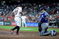 Ernie Clement’s 10th-inning HR helps Blue Jays top Astros