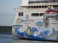Norwegian Cruise Line: Revenue Is Cruising, But Profitability Is Drifting - Hold