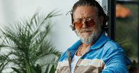 Russell Crowe & Priyanka Chopra Jonas Enter the Unknown in Sci-Fi Movie Bluefly