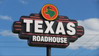 Texas Roadhouse to open seventh location in busy metro area – and it will be walking distance from Aldi
