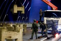 Taiwan troops rehearse sealing off key bridge at strategic chokepoint during war games