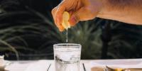 Dietitians Share Lemon Water Benefits