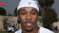 "They both had their pants down": Former NFL star arrested following alleged public obscenity incident with woman at Florida mall