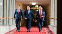 Coalition clings on, latest political poll shows, despite Opportunity topping 5%