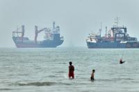 HORMUZ TRANSIT PLAN: Iran Seeks Control, Fees And Vessel Restrictions