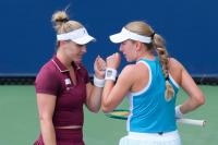 Gabriela Dabrowski drops opening doubles match at National Bank Open in Toronto