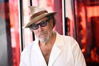 Julian Schnabel on “In the Hand of Dante,” Reclaiming His Film, and Art as Life