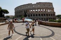 Italy puts all its major cities on the top level of health alert as temperature hits 42C