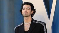Joe Jonas Says Early Solo Career Struggles Led Him to Seek Therapy
