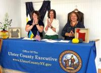 Ulster County and Chernivtsi Region of Ukraine host cultural weaving exchange at Fair