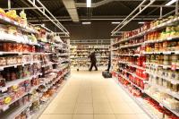 World food prices soar to three-year high amid escalating conflicts and extreme weather