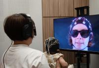 Eye contact helps infants learn by synchronising brain waves, Cambridge and Singapore researchers find