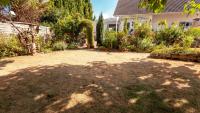 Welsh gardeners urged to avoid common mistake or risk lawns not growing back after drought