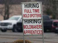 Canadian economy gains 75,000 new jobs, driving down unemployment rate